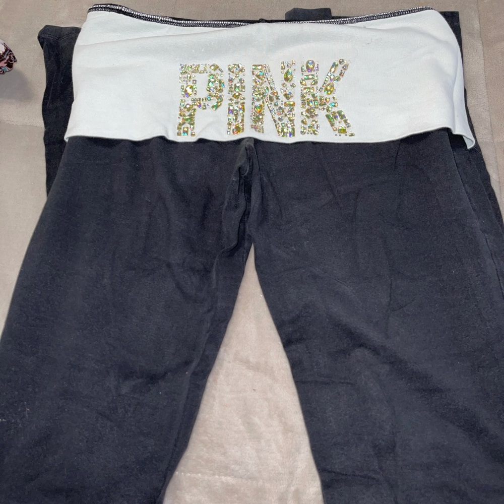 RARE VS Pink Yoga Pants medium